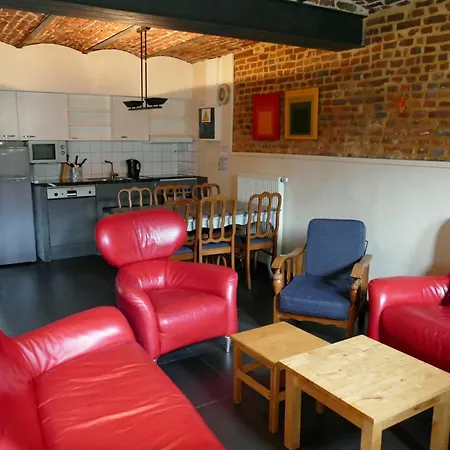 Cour D'aix Bed & Breakfast