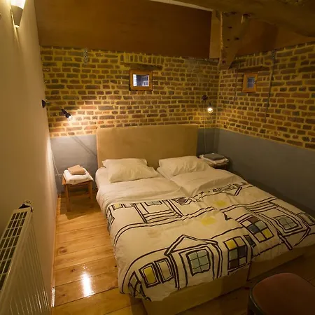 Cour D'aix Bed & Breakfast Richelle