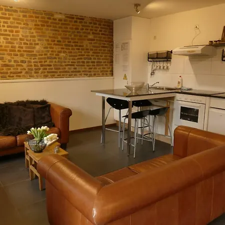 Cour D'aix فندق مبيت وإفطار