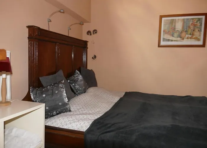 Cour D'aix 3* Richelle