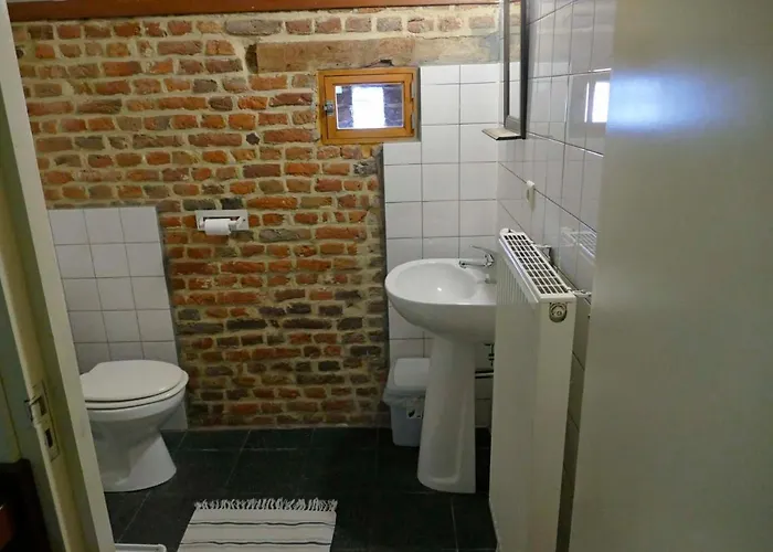 Cour D'aix Couette-café