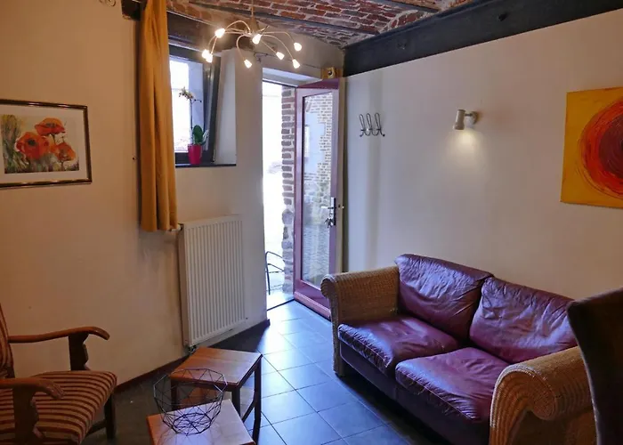 Cour D'aix Couette-café Richelle