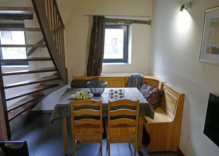 Cour D'aix Couette-café