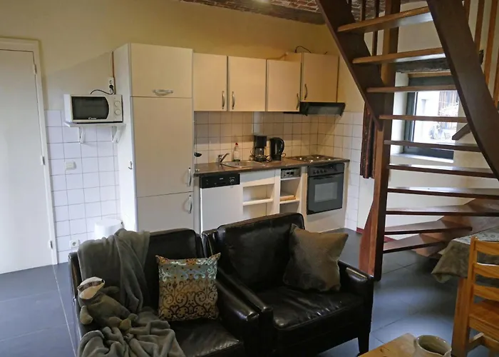 Couette-café Cour D'aix