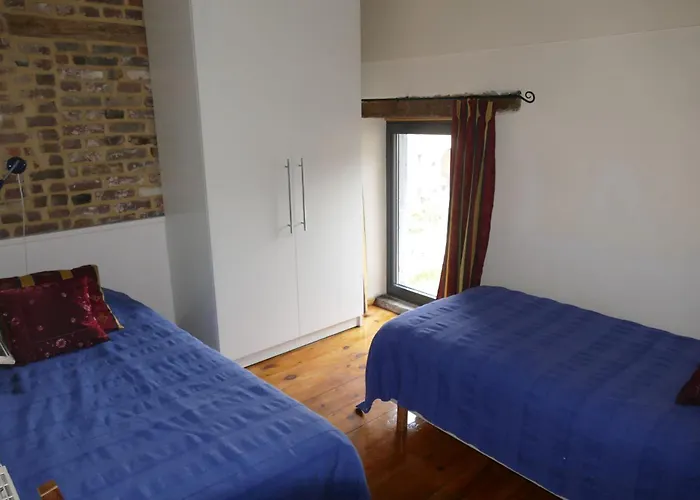 Cour D'aix Couette-café Richelle