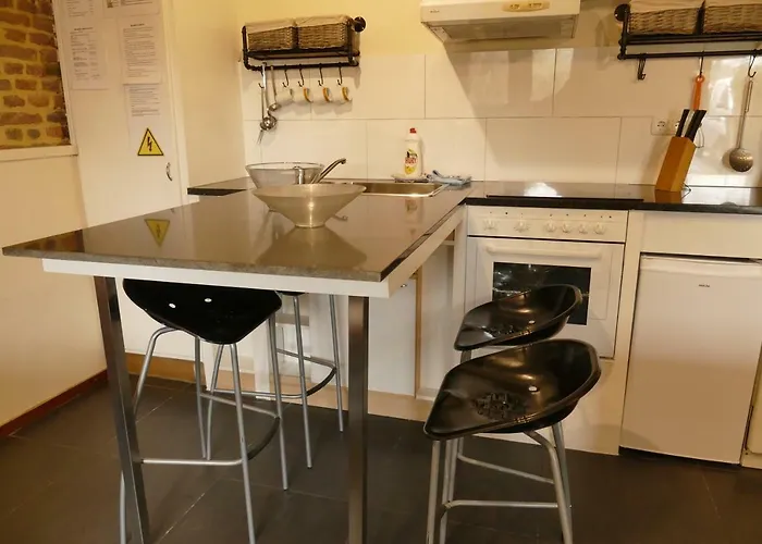 Cour D'aix Couette-café