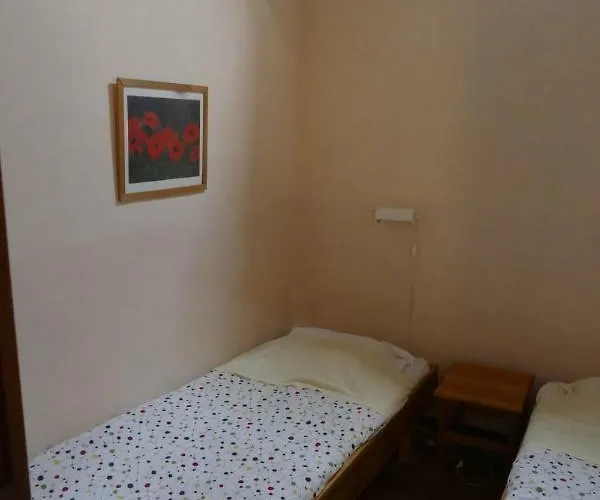 Cour D'aix 3* Richelle