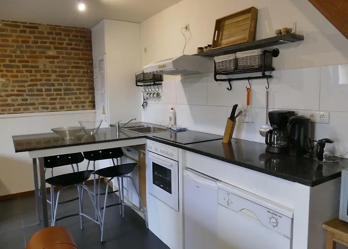 Cour D'aix Couette-café 3*